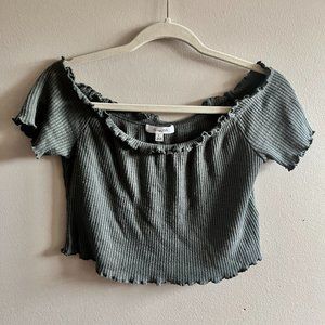 Active USA Olive Green Lettuce Edge Ribbed Knit Crop Top L